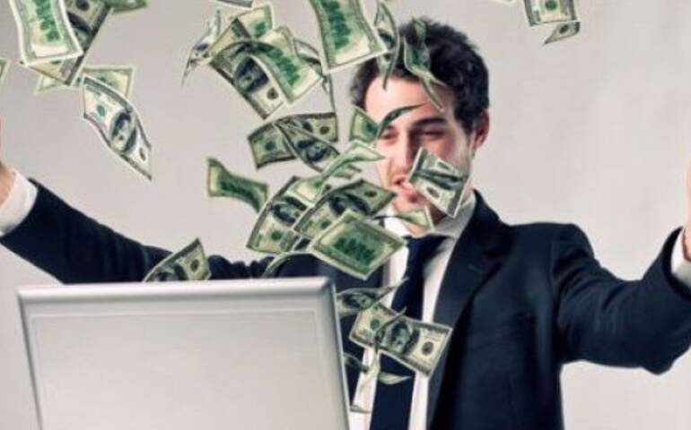 Parası olan bir adam resmi